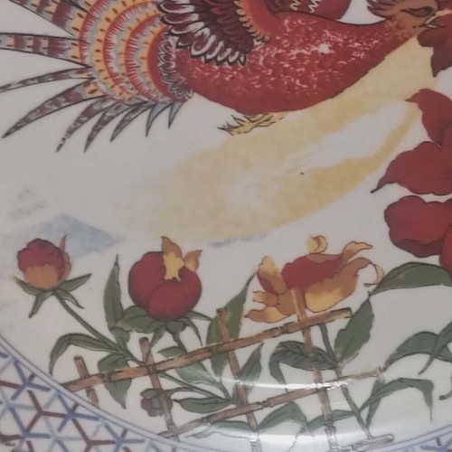 Collectible Chinese plates used, set of 2, ceramic with red bird design