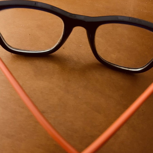 Dsquared2 DQ5005 eyeglass frame, blue and red