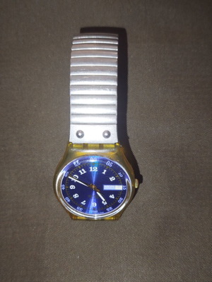 Swatch Golden Days 1997 vintage ρολόι χειρός με μπλε καντράν και ασημί μπρασελέ