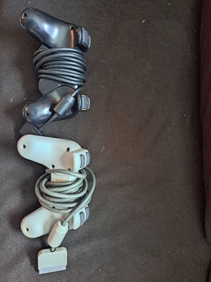 Ps1 and Ps2 controllers used, non-functional, repair needed