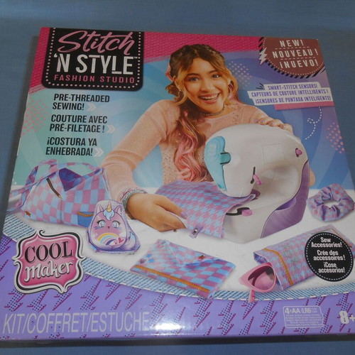 Cool Maker Stitch N´ Style sewing machine new
