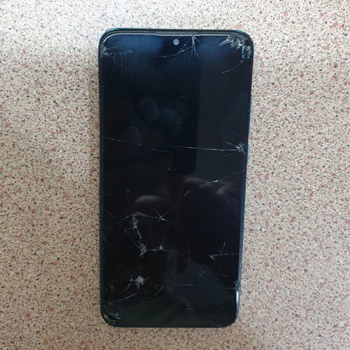 Alcatel 1se 5030D phone used, broken screen, for spare parts