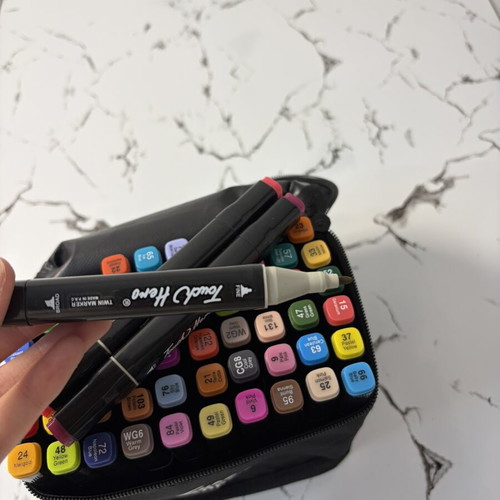 60 Colours Dual Tip Art Markers with Carry Case