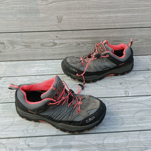 CMP Waterproof Contra Grip Leather Sneakers size 37 like new, gray and pink