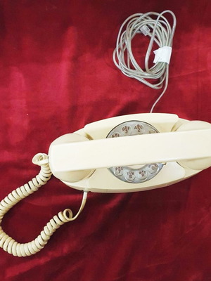 Western Electric telephone used, American