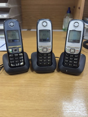Gigaset A415 cordless phone, pack of 3, black