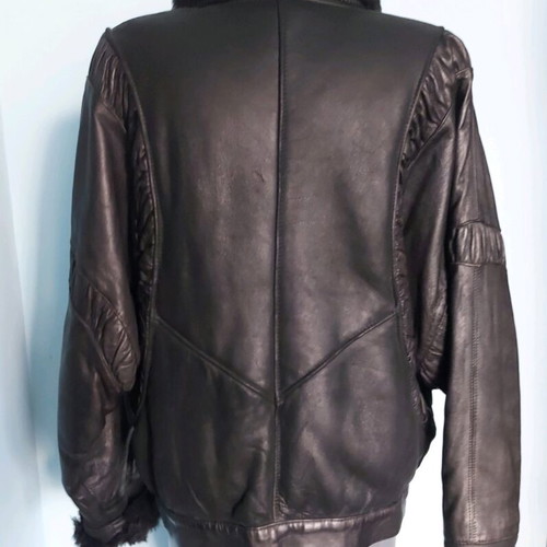 Vintage Shearling leather jacket like new, black