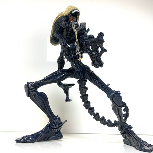 Mini Epics Alien Xenomorph statue used