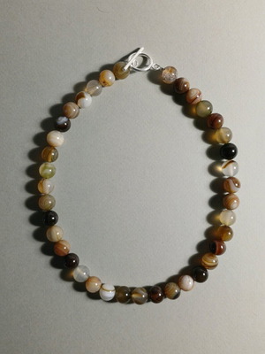Handmade Agate Choker Necklace 16.5 inches, new