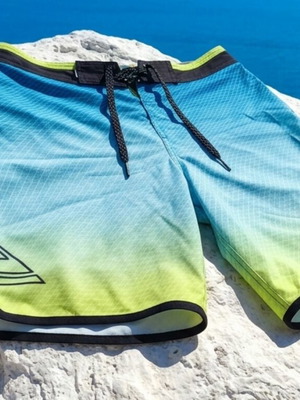 Βερμούδα Quiksilver σαν καινούργιο, τιρκουάζ, μέγεθος 12-14 χρ.