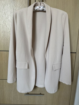 4-piece beige women's set made in Italy like new
