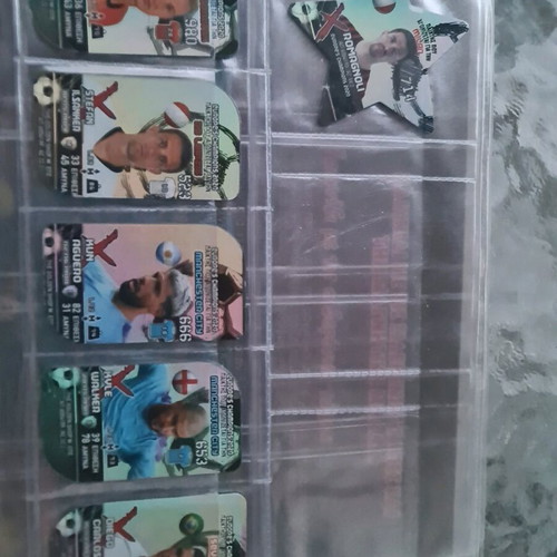 Collectible album Europe's champions 21/22 along with 11 metal tags