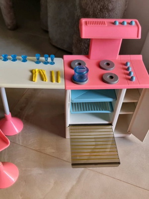 Bibi-bo kitchen used with missing parts without box