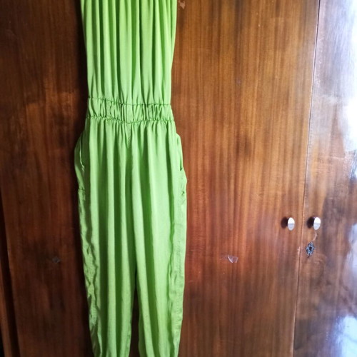 Paranoia strapless jumpsuit green like new, size S