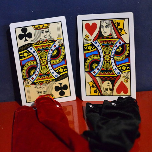 Stage Magic large plastic cards like new for magicians