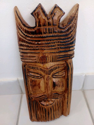 Handmade wooden king carving like new, olive wood