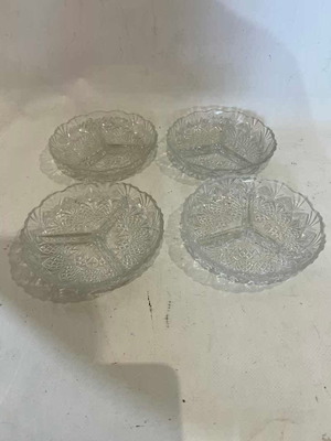 Set of 4 vintage crystal nut plates used