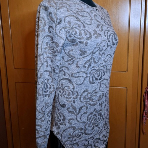 Blouse used, size S-M, black and grey
