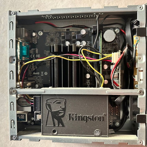 Mini PC ASRock QC5000M-ITX with 8GB RAM and 120GB SSD