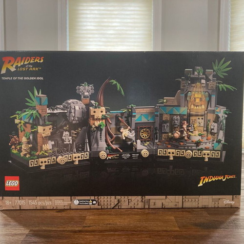 LEGO Indiana Jones Trilogy Bundle with Temple, Plane Chase, Lost Tomb