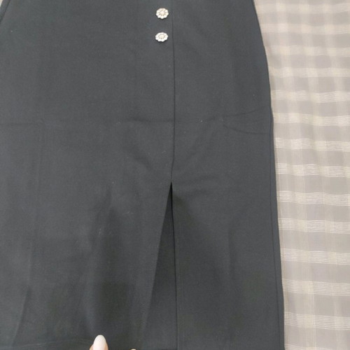Midi black skirt new with silver buttons