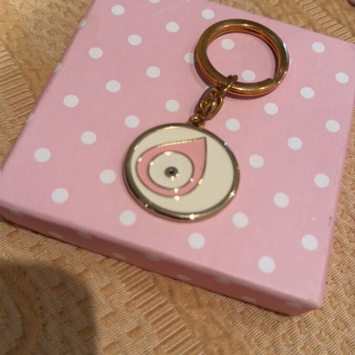 Keychain pink eye like new