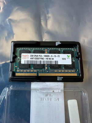 Μνήμη RAM Hynix 2GB DDR3 SO-DIMM 1333MHz για φορητό σαν καινούργιο