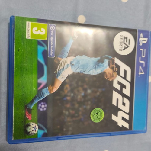 FC 24 PS4 game