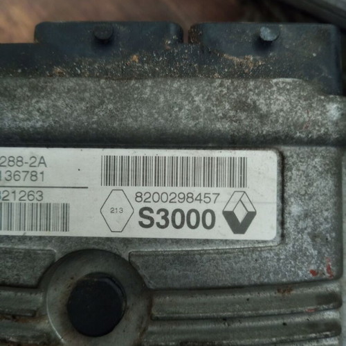 Ecu computer Renault Megane Sagem 21584288-2A used, S3000