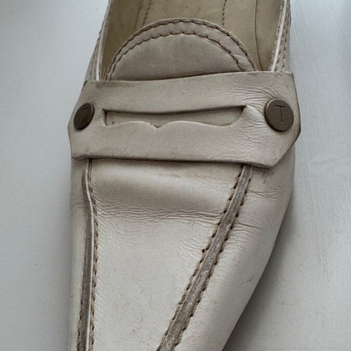 Tod’s leather women’s white pumps used, anatomical with thick heel