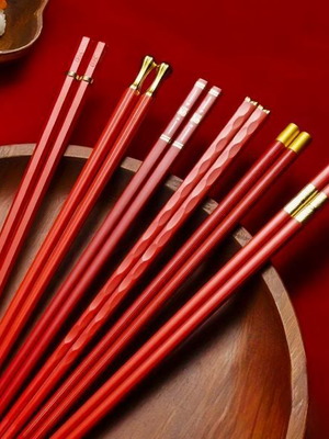 Spices Bazaar premium red chopsticks set of 5 new