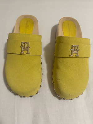 Tommy Hilfiger clogs φωτεινό κίτρινο, σχεδόν αφόρετα, μέγεθος 39
