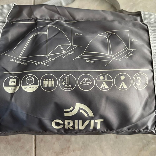 Tent for 4 people new, dimensions 260x300x137 cm