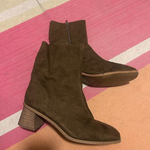 Corina ankle boots like new, suede type, size 38, beige brown