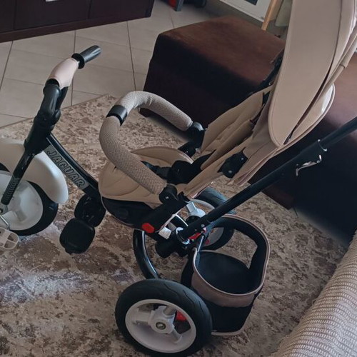 Children's tricycle bike with parent handle, neutral color