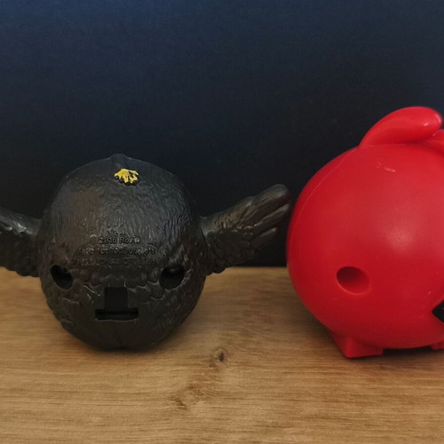 Angry Birds set of 2 figures used