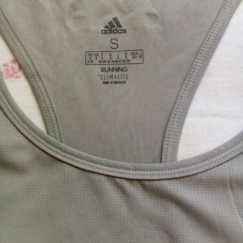 Adidas small gray tank top used, cool and lightweight