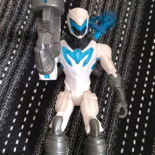 Max Steel Electro Cannon action figure like new