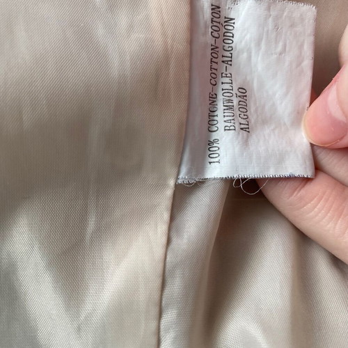 Women's beige trench coat slim fit, ends below hips, size L, like new