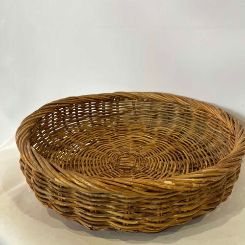 Handmade wicker basket 9x37