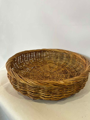 Handmade wicker basket 9x37