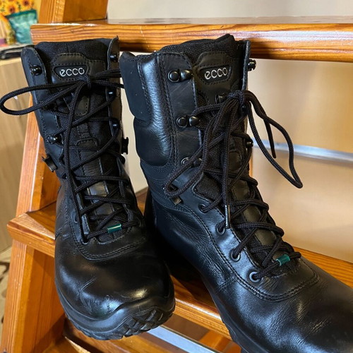 Men's high winter shoes Ecco like new, size 43, black