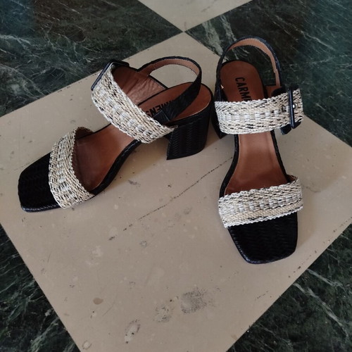 Carmens sandals size 36, like new, leather and raffia