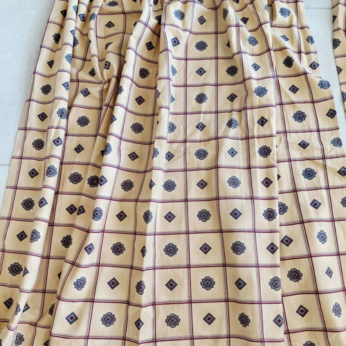 Curtain set with lambriken, like new