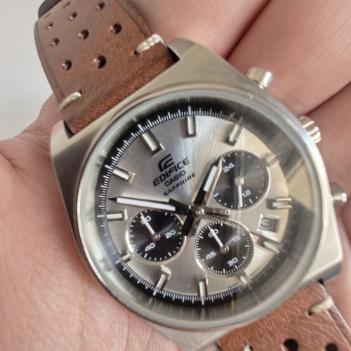 Casio Edifice EFB-730D-7AVUEF wristwatch like new, silver, chronograph