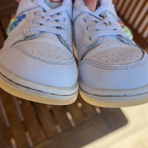 Nike Dunk Low athletic shoes used, size 27, white