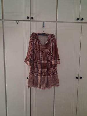 Kaftan dress like new, white and brown, size M