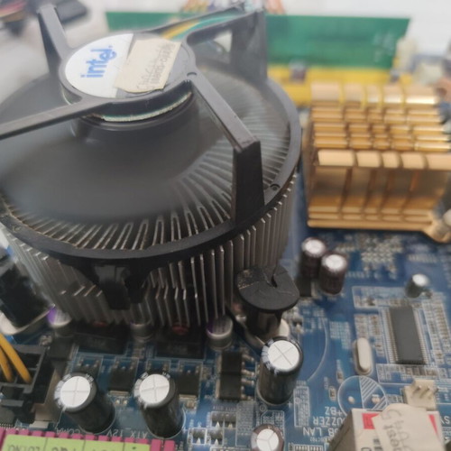 Gigabyte Motherboard 8I945GZME-RH like new with Intel Core2 4300 CPU and 512MB Ram