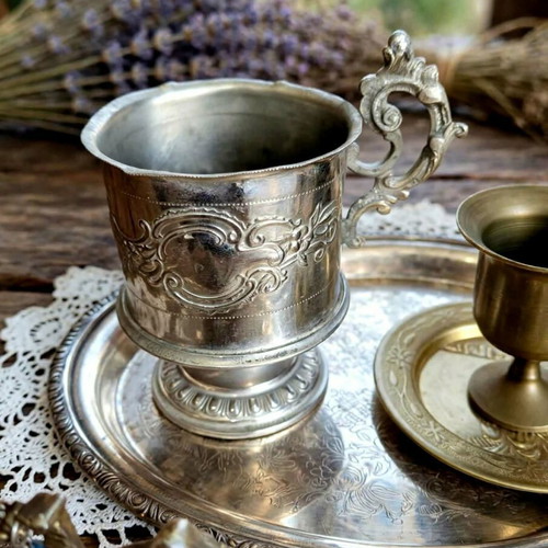 Vintage decoration set used, 5 pieces with Oneida silver-plated tray