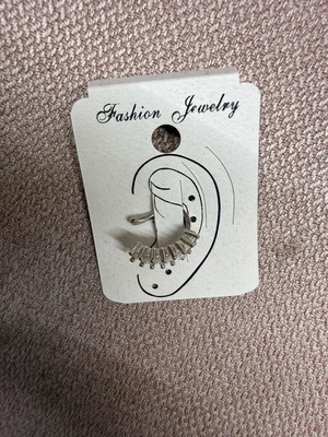 Ear cuff new, silver color